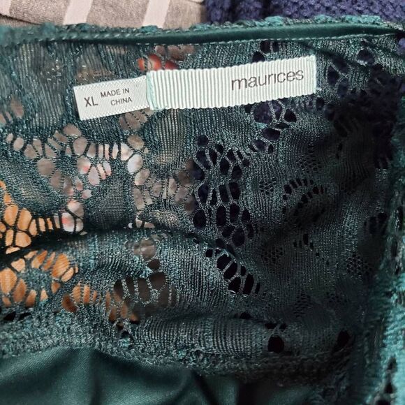Maurices Women’s Dark Teal Lace Overlay Short Sleeve Dress Size XL - Picture 7 of 8